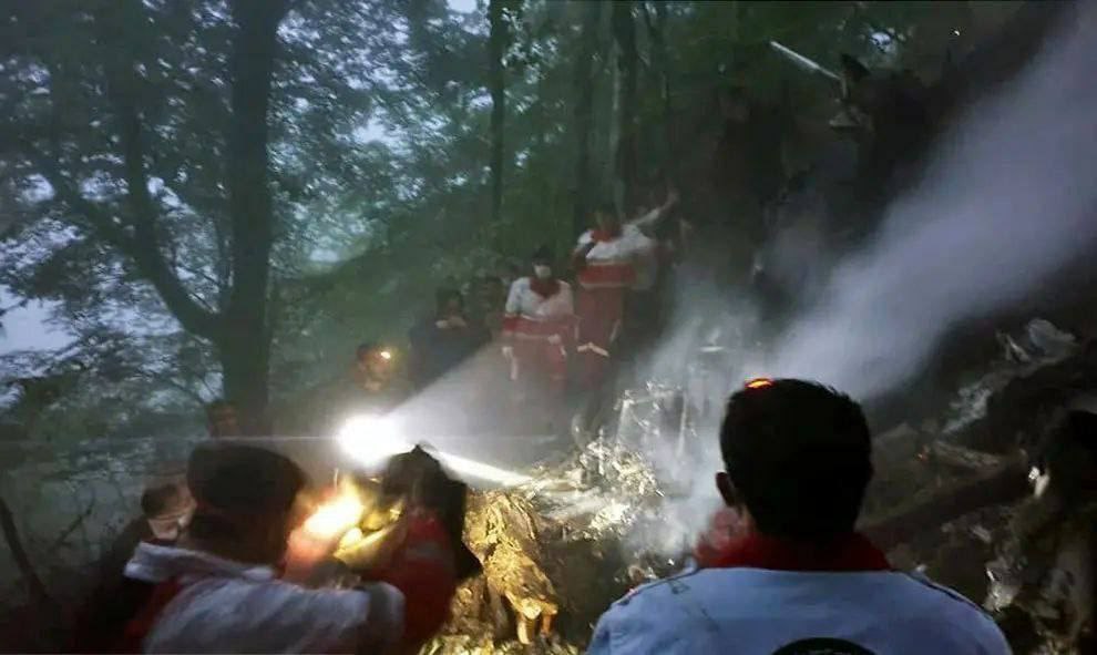 Iran President Ebrahim Raisi, 63, dies in helicopter crash. Sunday along withIranian Foreign Minister Hossein Amirabdollhian and other senior officials.