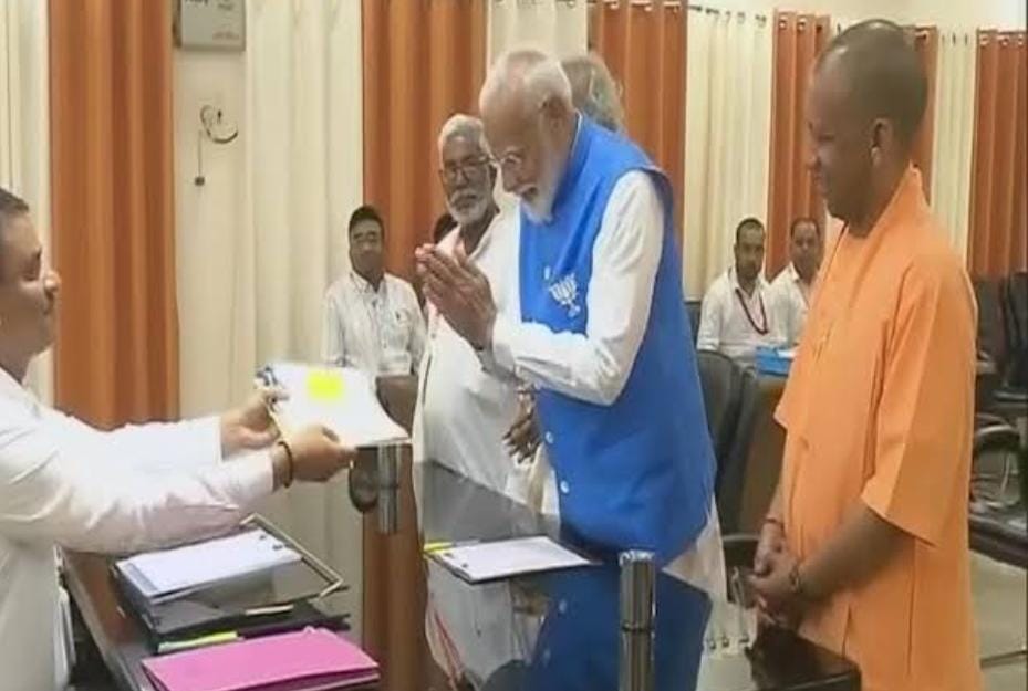 Narendra Modi in Varanasi LIVE: CM Yogi at his side, PM files Lok Sabha nomination